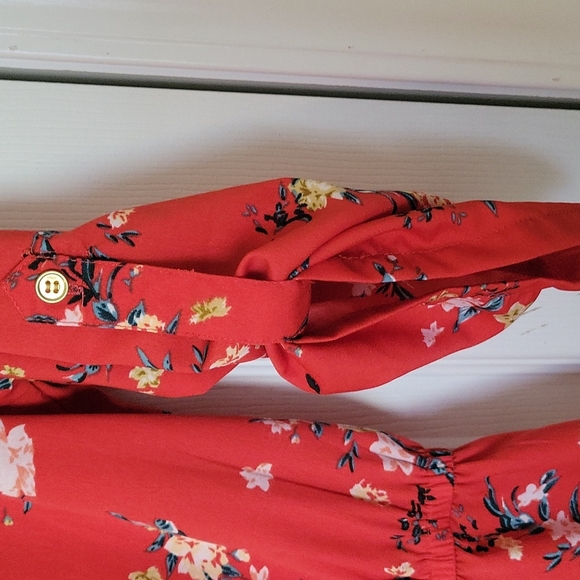 Women's Medium Quarter sleeve Dress. Orange with floral print design. - Picture 6 of 14